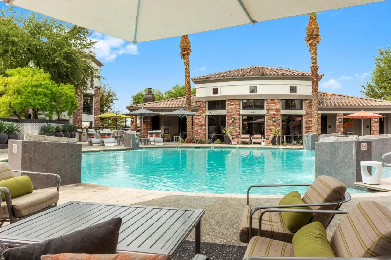 Cozysuites Glendale By The Stadium With Pool 10 Eksteriør billede